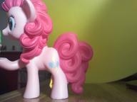 Friendship_is_Magic My_Little_Pony Pinkie_Pie balloons cutie_mark figure figurine flank photo rubber toy // 1600x1200 // 421.7KB